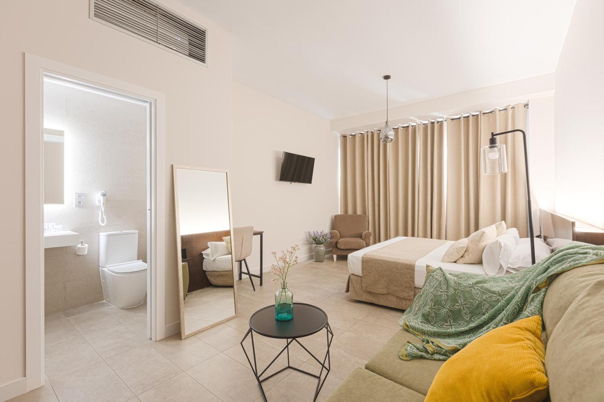 Aacr Hotel Monteolivos Севилья Экстерьер фото