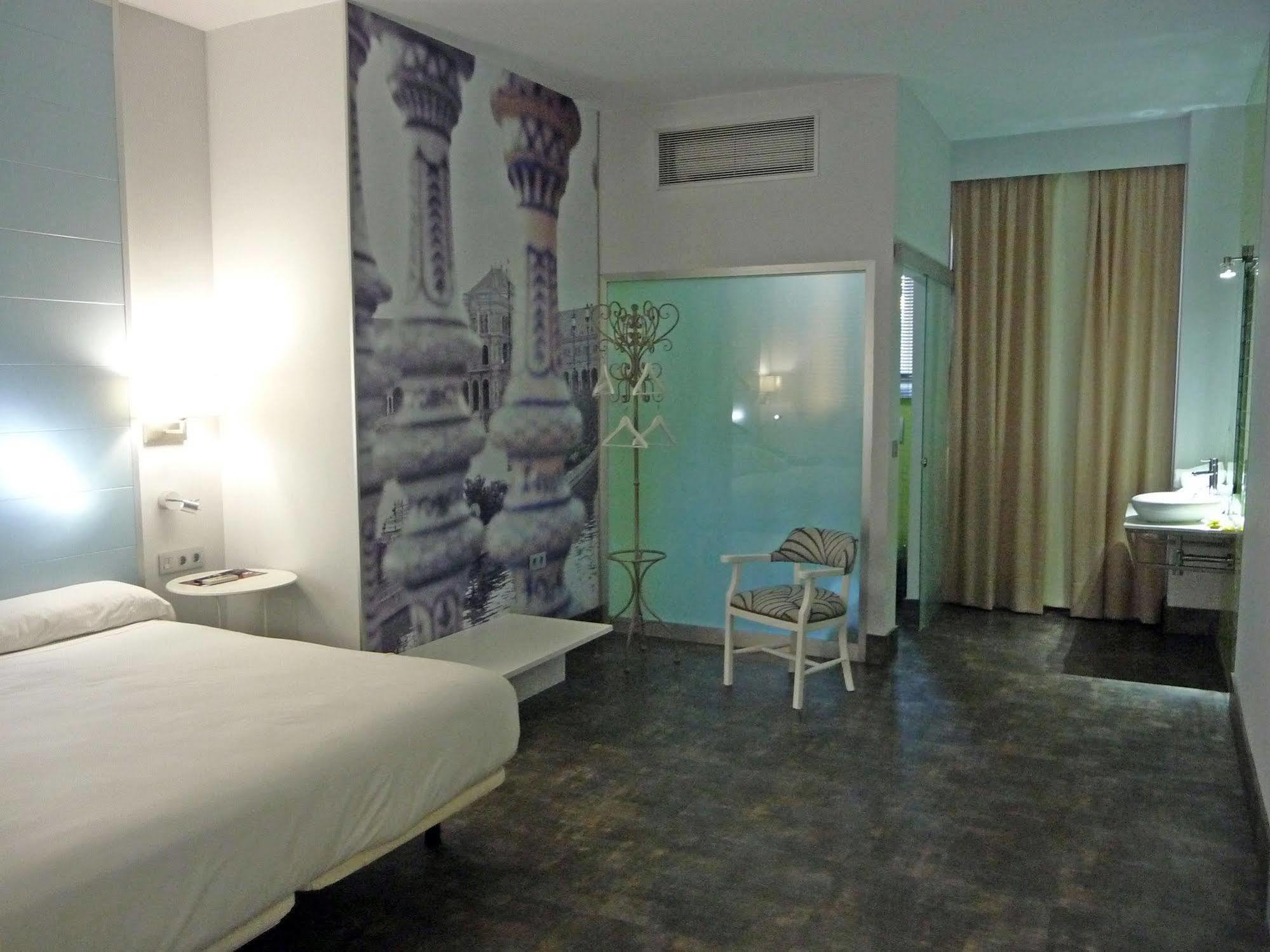 Aacr Hotel Monteolivos Севилья Экстерьер фото